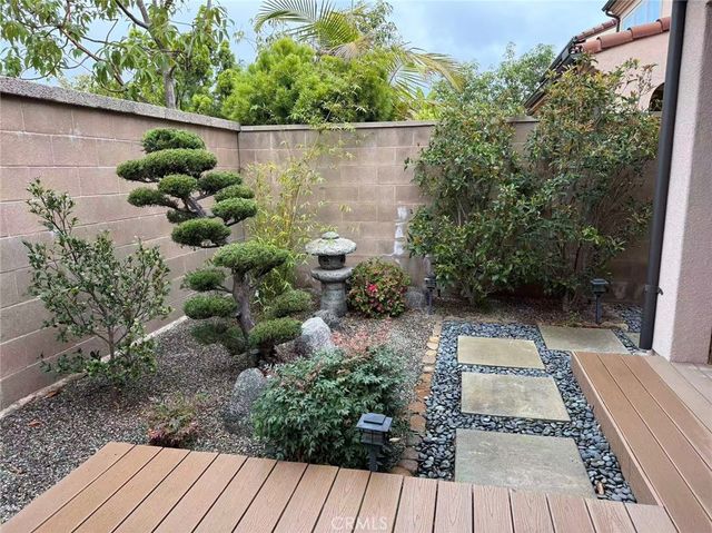 78 Somerton, Irvine, CA 92620