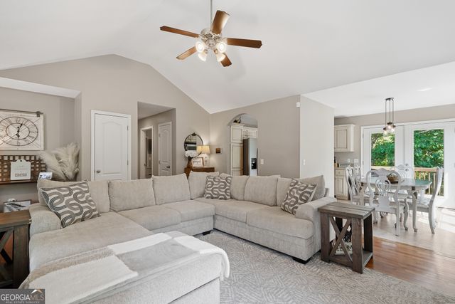 93 Horseshoe Bend, Jasper, GA 30143