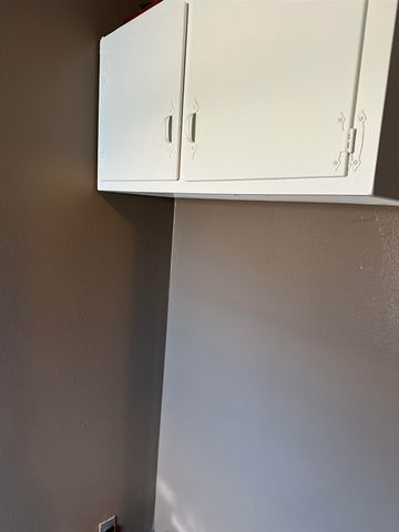 1408 Cheyenne Ave., Salina, KS 67401