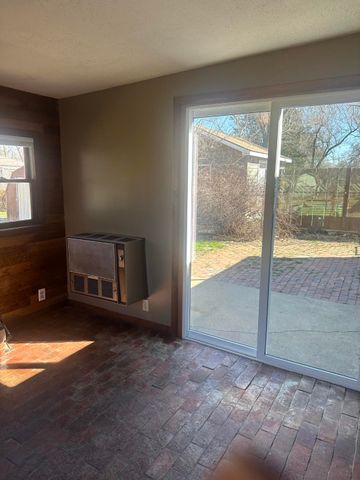 1408 Cheyenne Ave., Salina, KS 67401