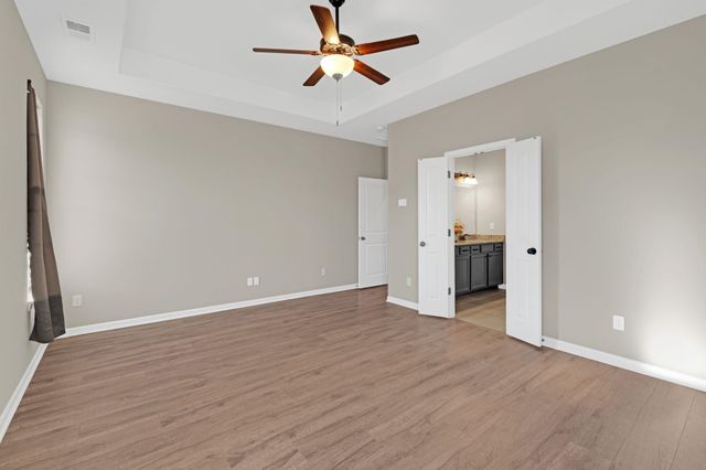 95 DOGWOOD SPRINGS DR, Oakland, TN 38060