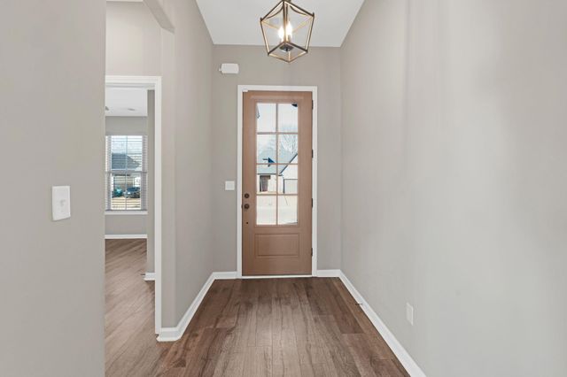 95 DOGWOOD SPRINGS DR, Oakland, TN 38060