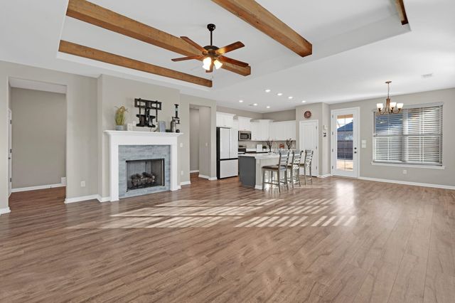 95 DOGWOOD SPRINGS DR, Oakland, TN 38060