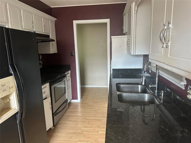 4206 N Aydelotte Avenue, Shawnee, OK 74804