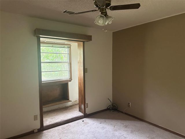 4206 N Aydelotte Avenue, Shawnee, OK 74804