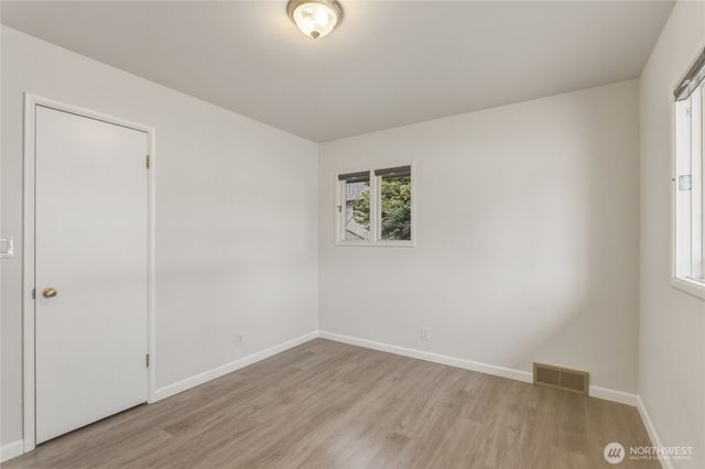 1530 Eastmont Avenue, East Wenatchee, WA 98802