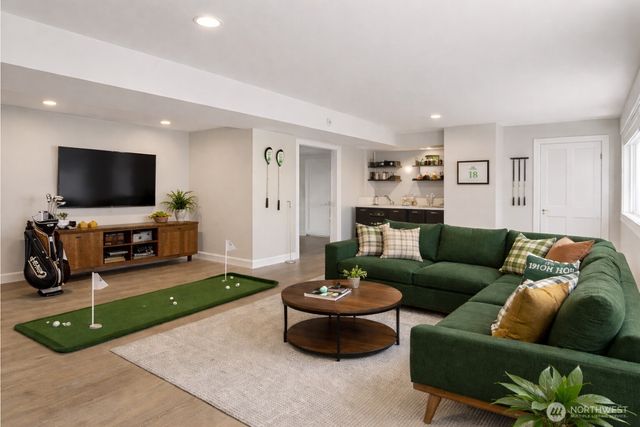 1530 Eastmont Avenue, East Wenatchee, WA 98802