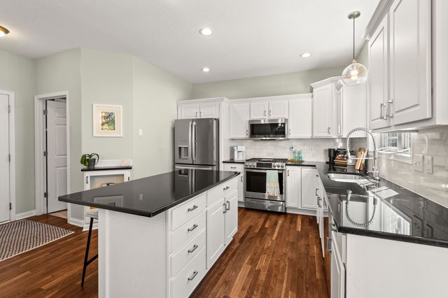 2584 NW 158th Street, Clive, IA 50325