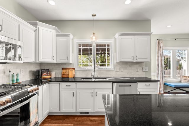 2584 NW 158th Street, Clive, IA 50325