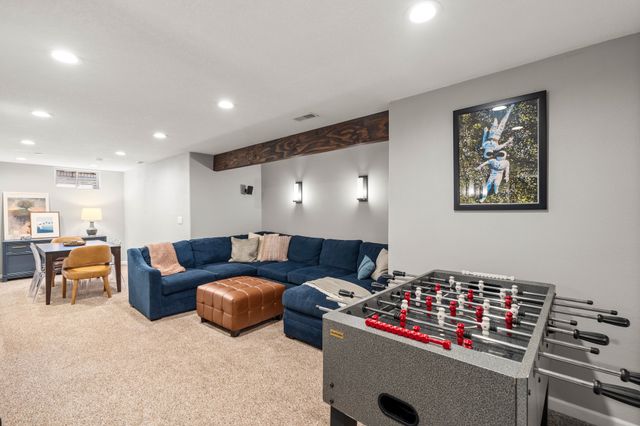 2584 NW 158th Street, Clive, IA 50325