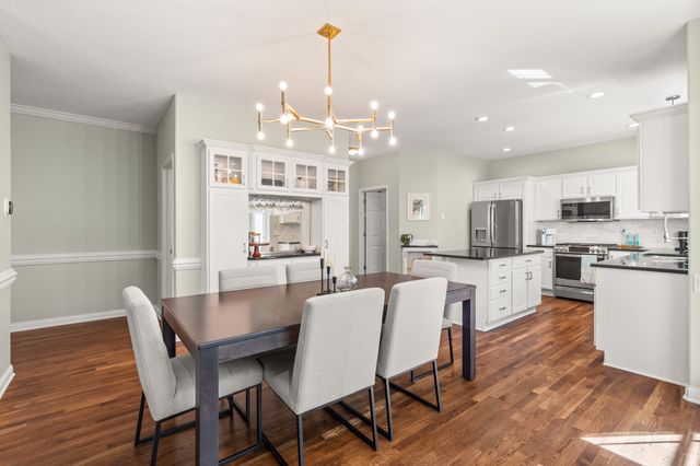 2584 NW 158th Street, Clive, IA 50325