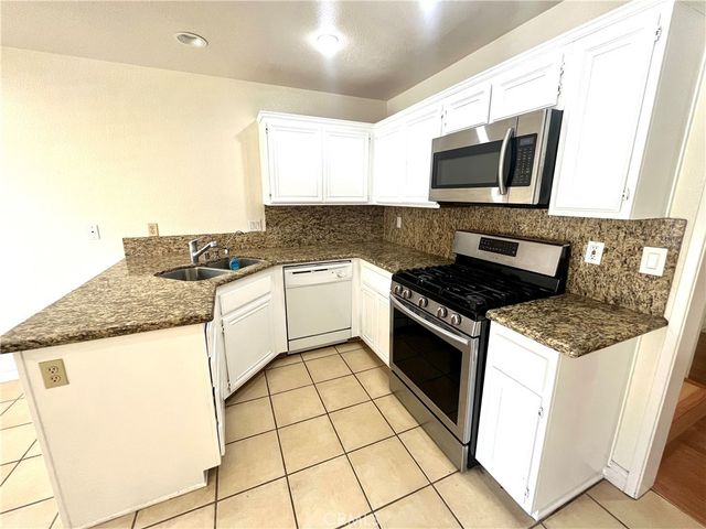 7619 Haven Avenue B, Rancho Cucamonga, CA 91730