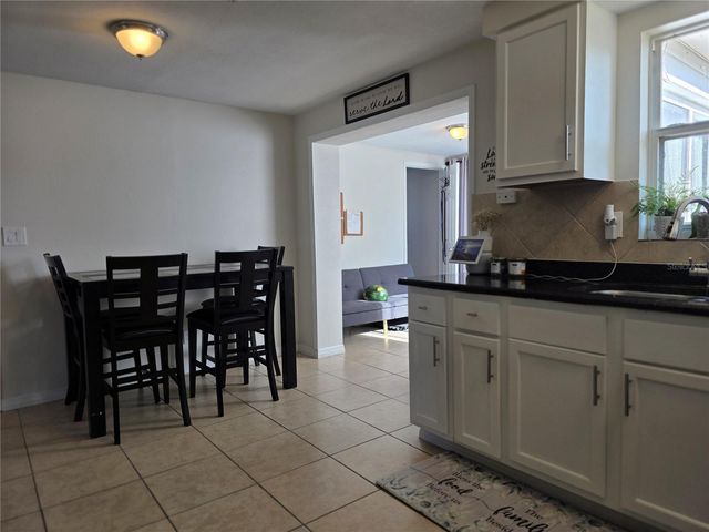 4823 LONGWOOD AVENUE, Holiday, FL 34690