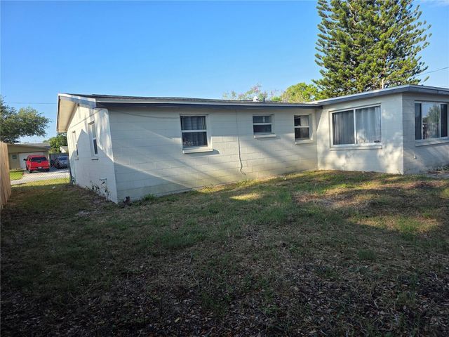 4823 LONGWOOD AVENUE, Holiday, FL 34690