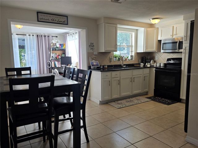 4823 LONGWOOD AVENUE, Holiday, FL 34690