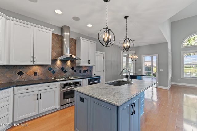 1041 Golden Sands Way, Leland, NC 28451