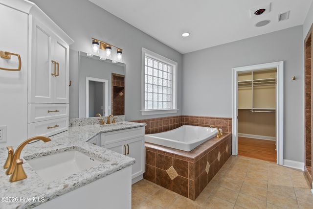 1041 Golden Sands Way, Leland, NC 28451
