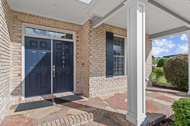 1041 Golden Sands Way, Leland, NC 28451