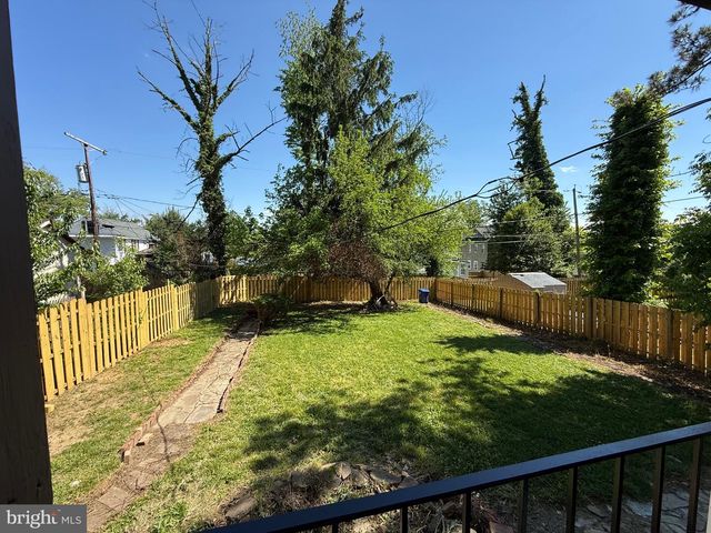 4007 BATEMAN AVE, Baltimore, MD 21216
