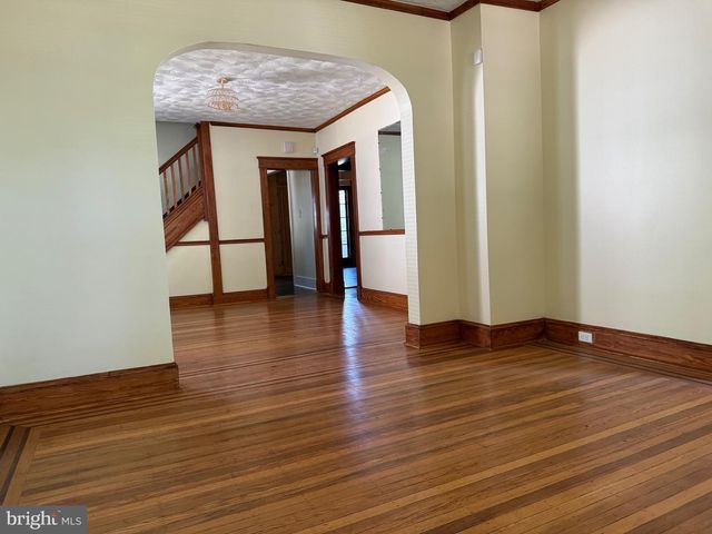 4007 BATEMAN AVE, Baltimore, MD 21216