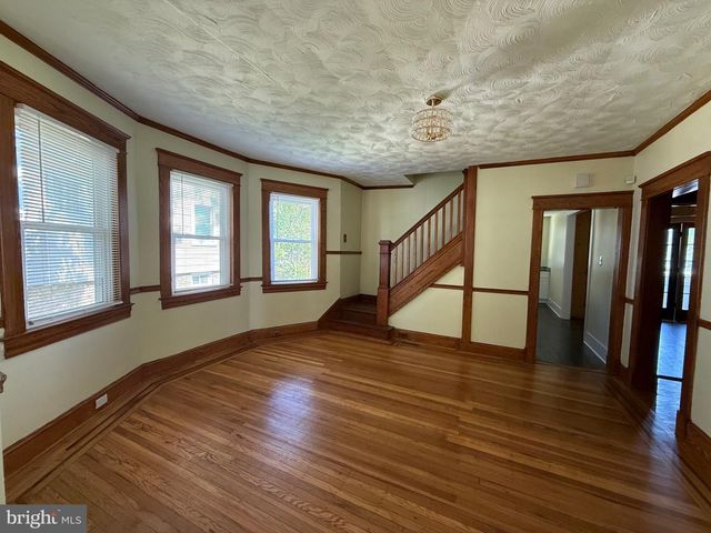 4007 BATEMAN AVE, Baltimore, MD 21216