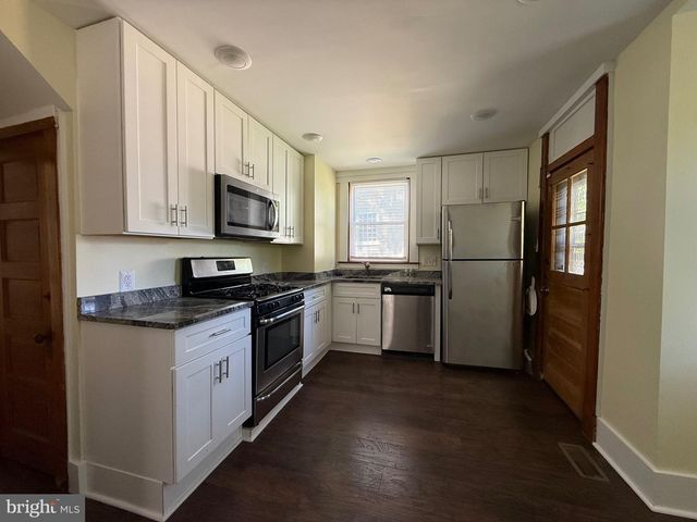 4007 BATEMAN AVE, Baltimore, MD 21216