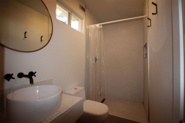 4126 Apollo Street, Houston, TX 77018