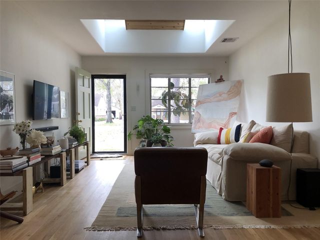4126 Apollo Street, Houston, TX 77018