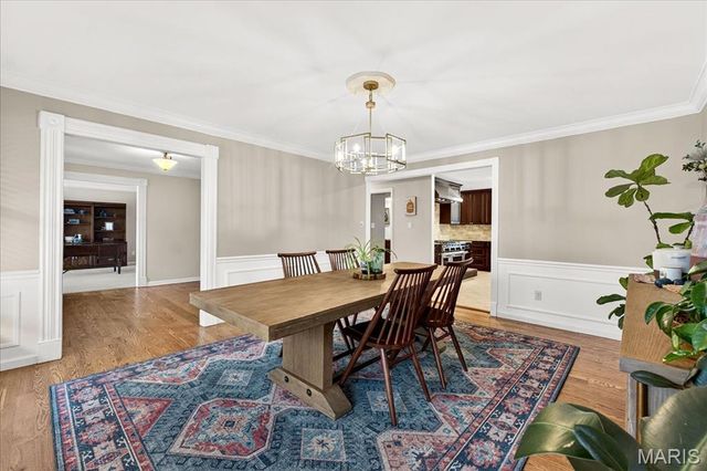 15966 Quiet Oak Road, Chesterfield, MO 63017