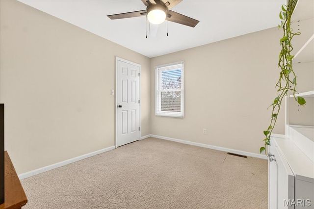 15966 Quiet Oak Road, Chesterfield, MO 63017