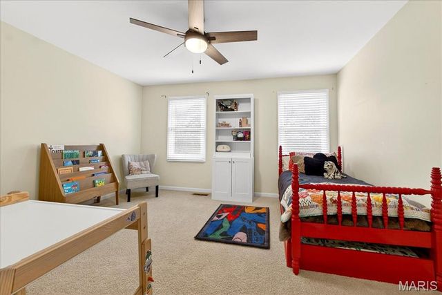 15966 Quiet Oak Road, Chesterfield, MO 63017