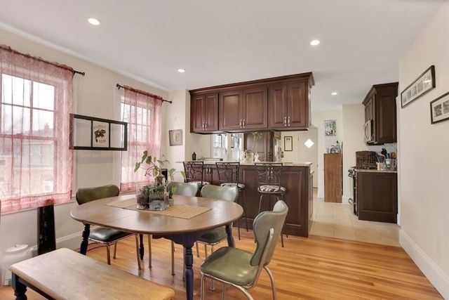 35 Manning St 2, Boston, MA 02131