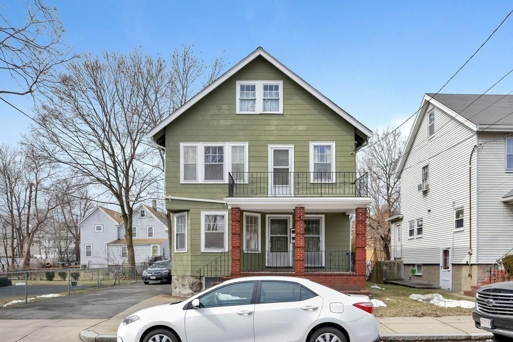 35 Manning St 2, Boston, MA 02131