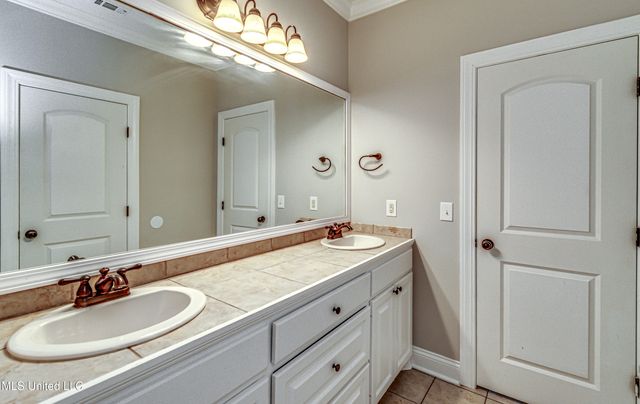 991 N Azalea Drive, Madison, MS 39110