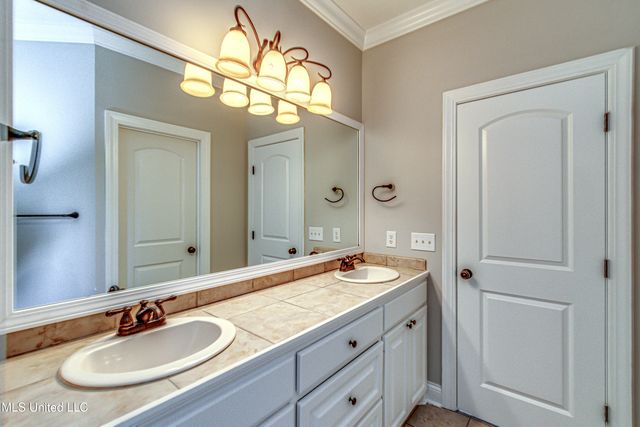 991 N Azalea Drive, Madison, MS 39110