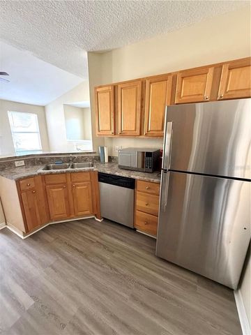 10446 VILLA VIEW CIRCLE, Tampa, FL 33647