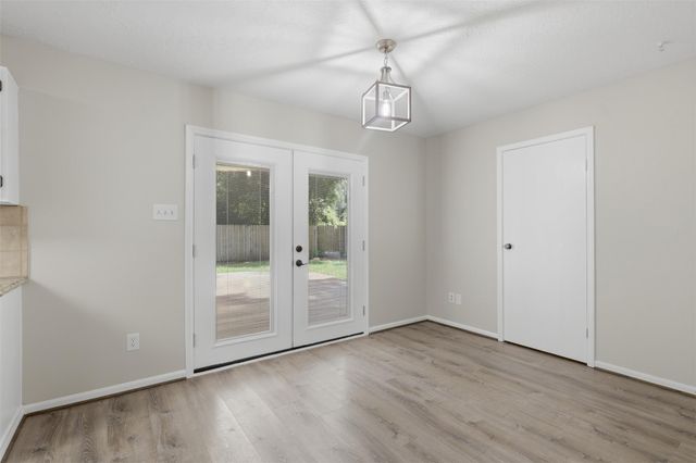 3326 Creek Shadows Drive, Houston, TX 77339