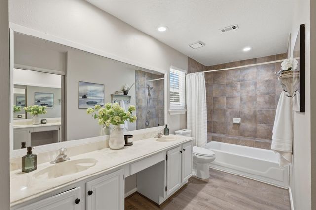 3326 Creek Shadows Drive, Houston, TX 77339