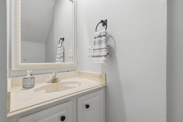 3326 Creek Shadows Drive, Houston, TX 77339
