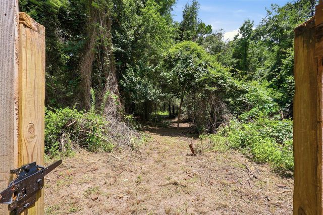 3326 Creek Shadows Drive, Houston, TX 77339