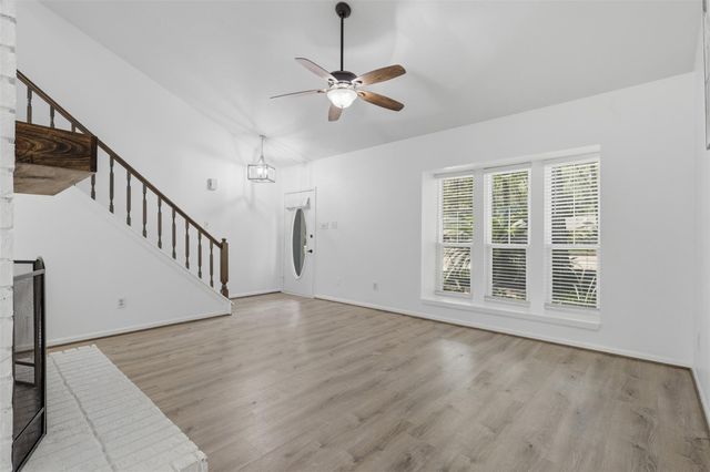3326 Creek Shadows Drive, Houston, TX 77339