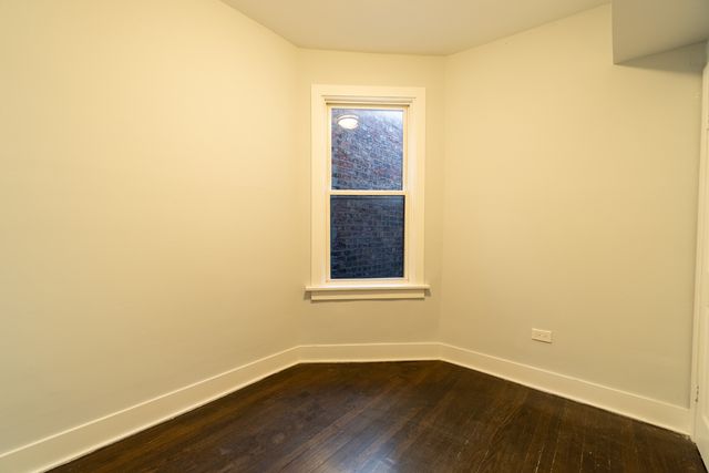 6961 S Eberhart Avenue, Chicago, IL 60637