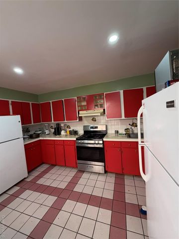 35-13 103rd Street, Corona, NY 11368