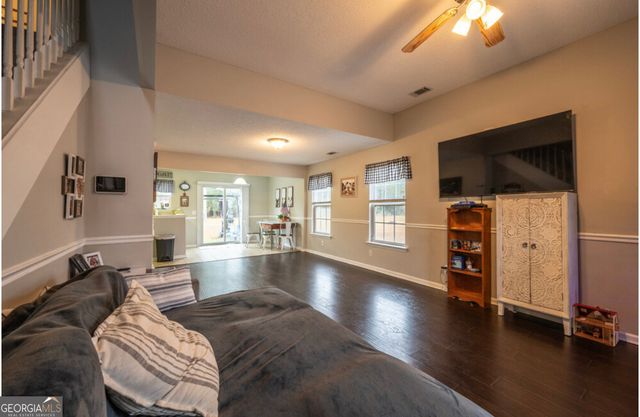 59 NE Laurel Way, Ludowici, GA 31316