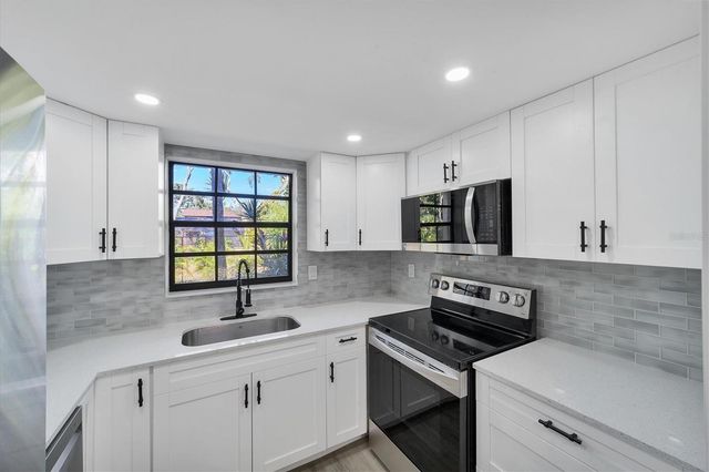1730 MANASOTA BEACH ROAD 105, Englewood, FL 34223