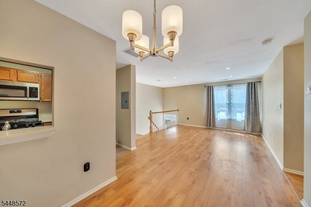1041 Cumberland Ct, Mahwah Twp., NJ 07430