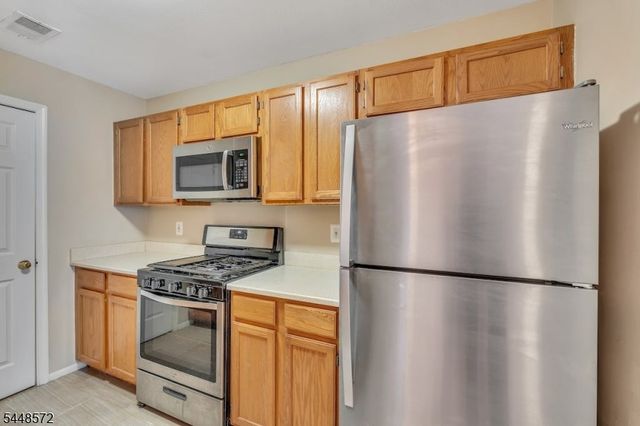 1041 Cumberland Ct, Mahwah Twp., NJ 07430