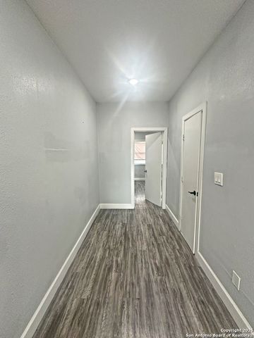 7550 Oak Chase Apt 3, San Antonio, TX 78239