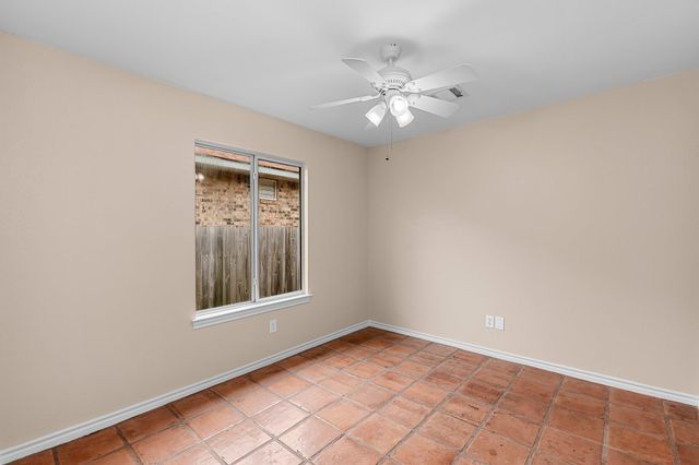 500 Maple Run DR, Round Rock, TX 78664