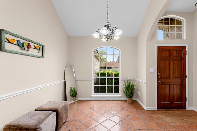 500 Maple Run DR, Round Rock, TX 78664